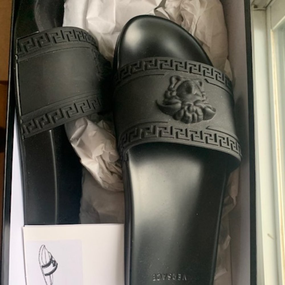 Versace Slides